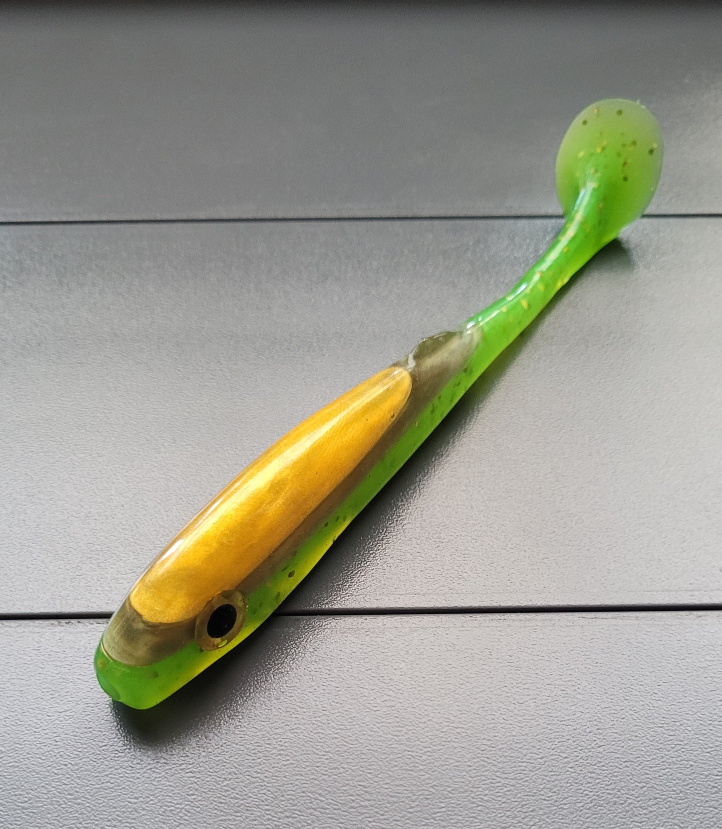 Greenhorn 14cm Glasrassel